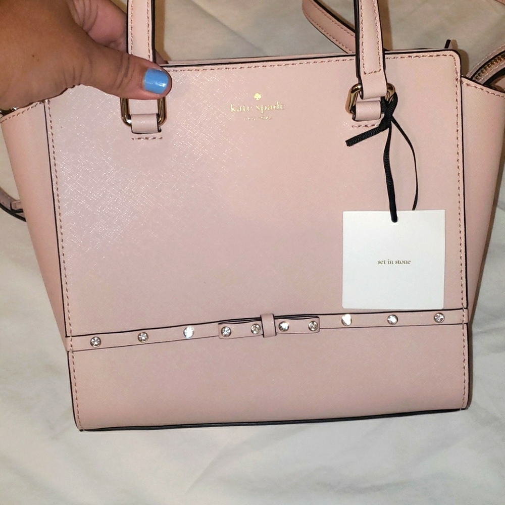 Kate Spade Small Laurel Way Jewelry Warm Vellum - Picture 2 of 15